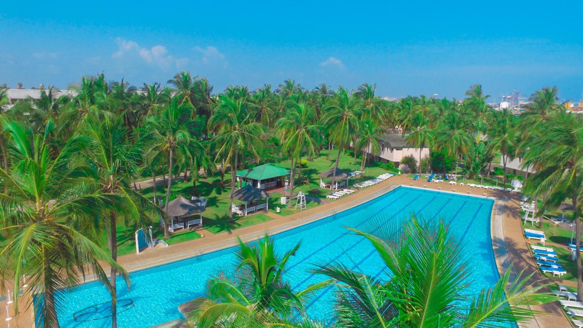 Hôtel Sarakawa Lomé Extérieur photo
