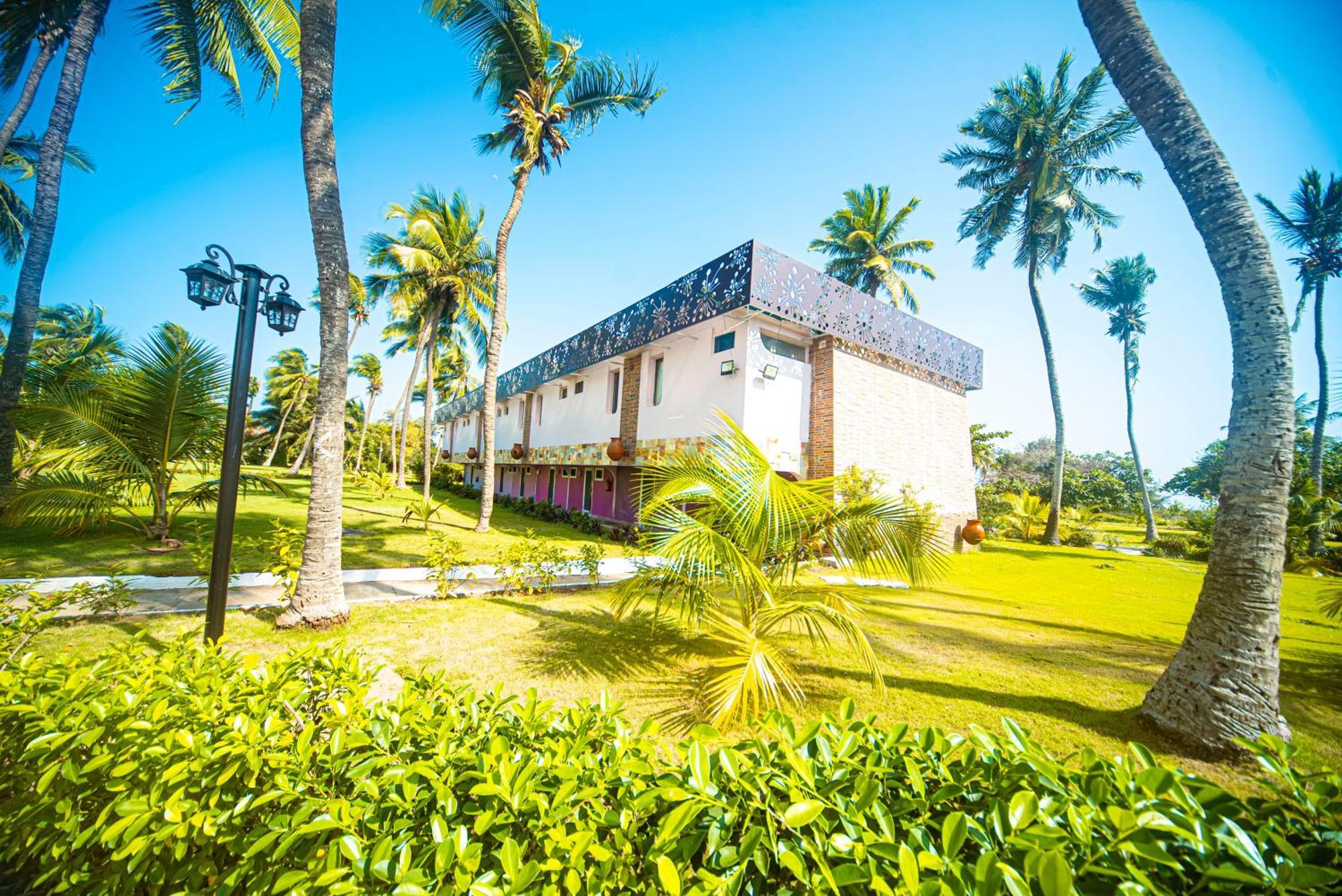 Hôtel Sarakawa Lomé Extérieur photo